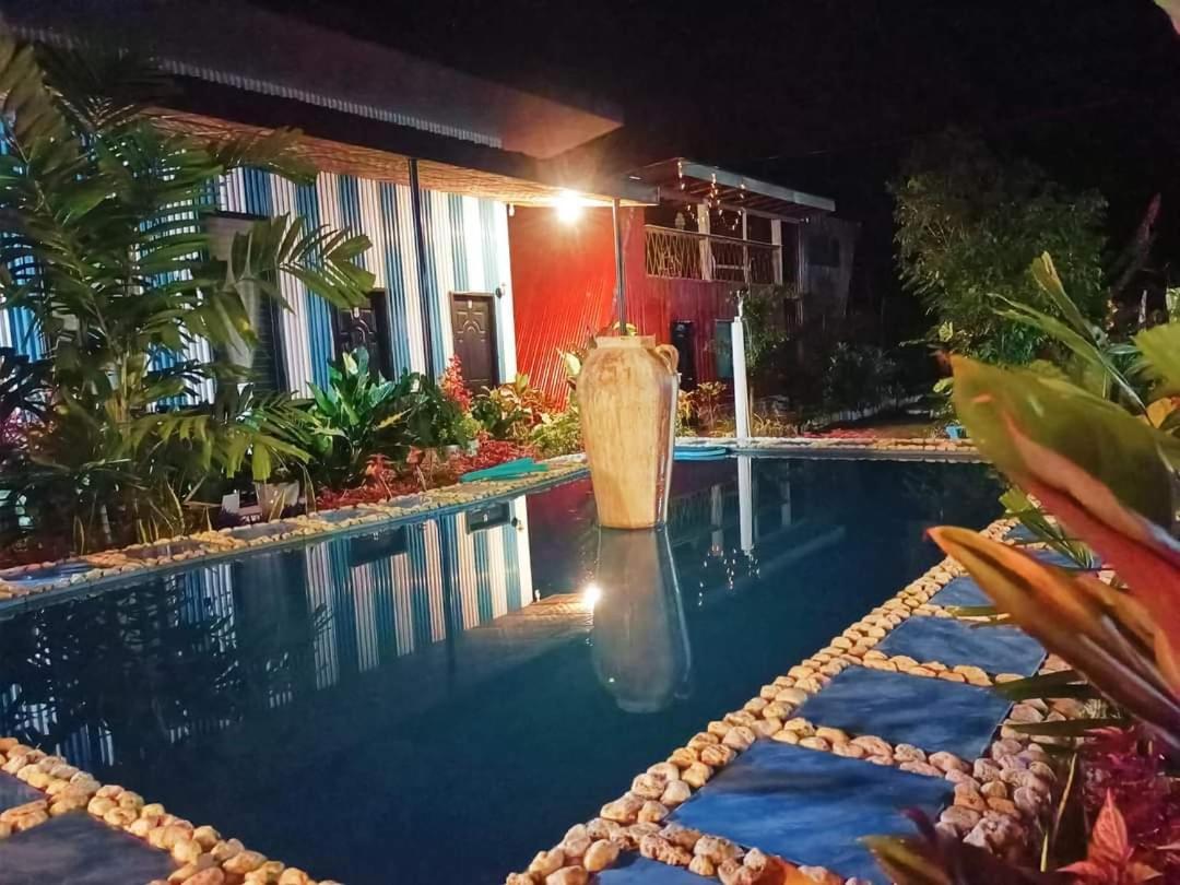 Edmund'S Garden Inn Siquijor Εξωτερικό φωτογραφία
