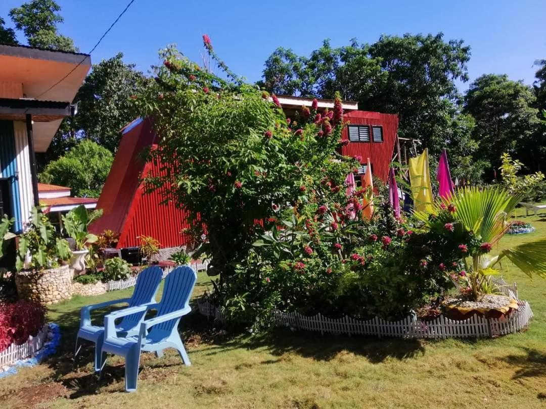 Edmund'S Garden Inn Siquijor Εξωτερικό φωτογραφία